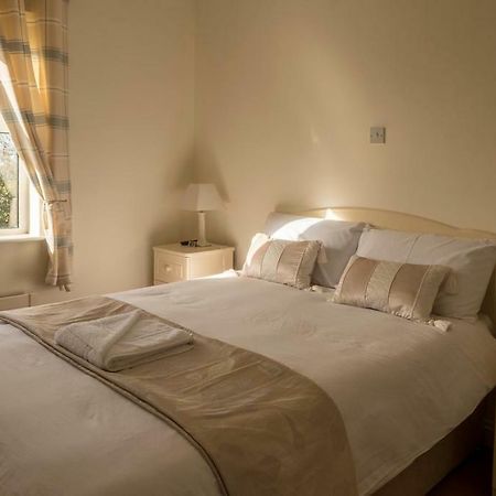 באליהוניס Mulberry Lodge Guest House מראה חיצוני תמונה